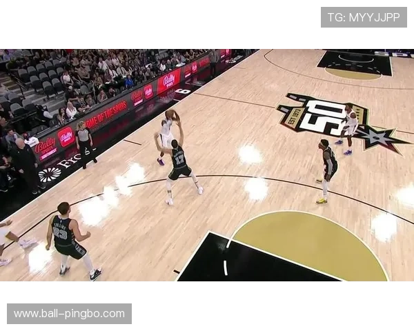 沃尔无球跑动减少致进攻效率下滑